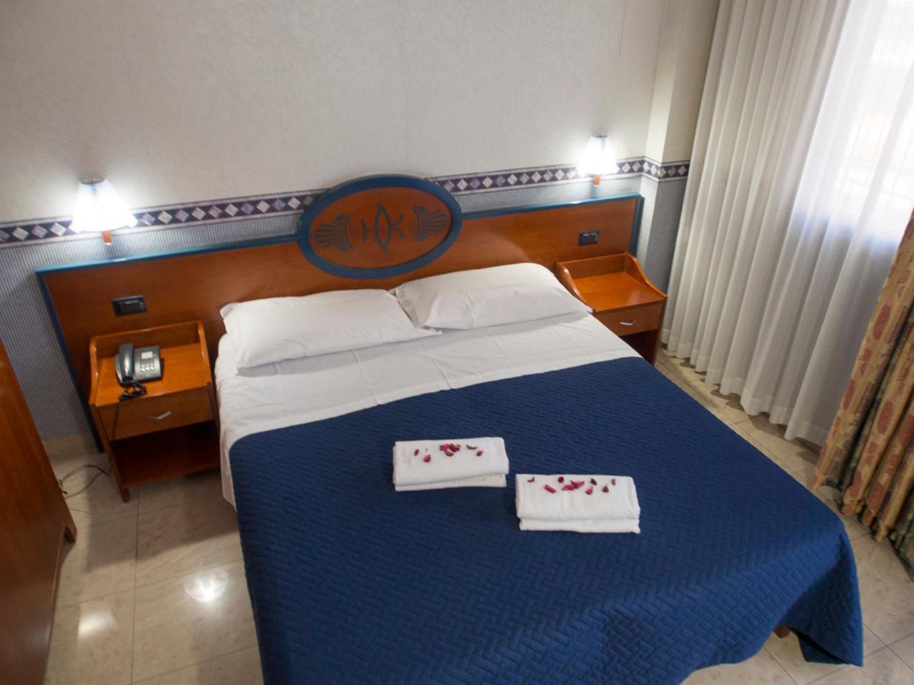 Hotel Kroma Ragusa Exterior photo